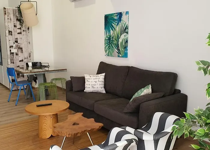 アパート Antares 3