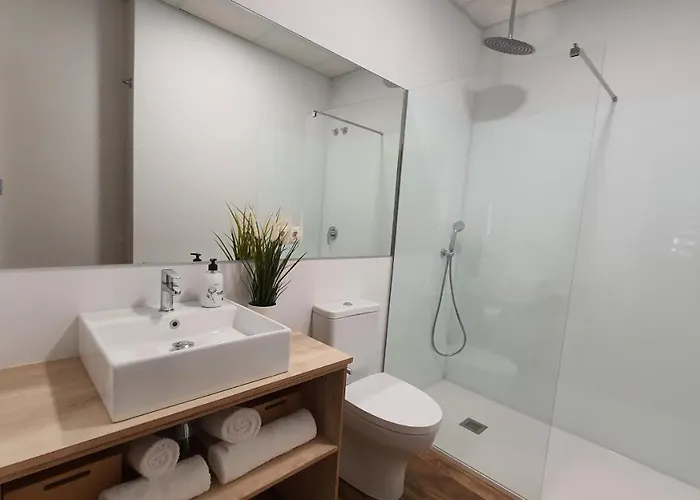 アパート Antares 3 ミヤドイロ