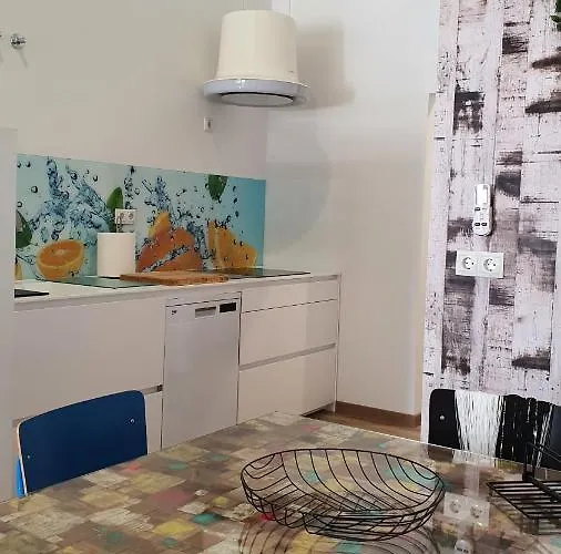 Antares 3 アパート