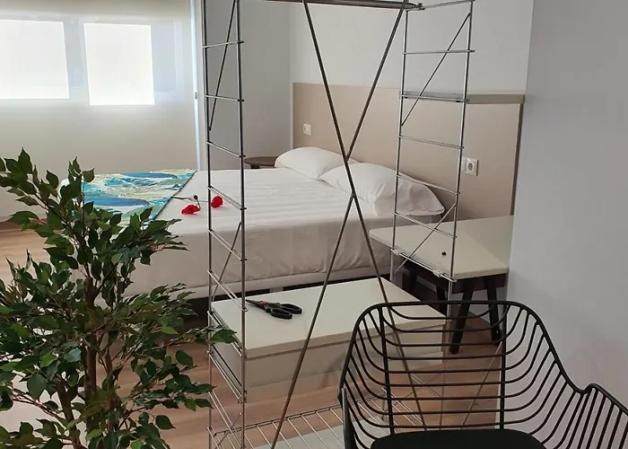 Antares 3 アパート *