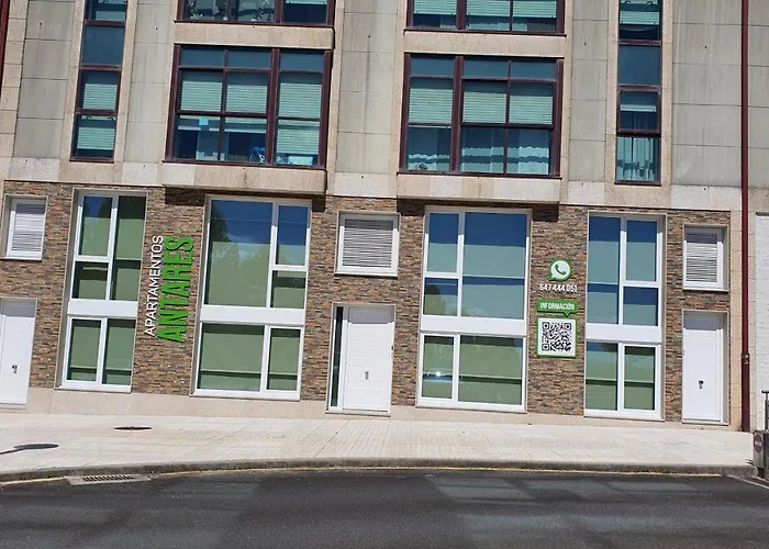 アパート Antares 3 ミヤドイロ